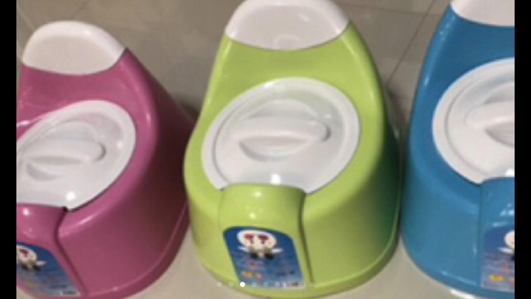 กระโถนเด็กเนื้อดี ฝาปิดสีขาว ราคาประหยัด มี 3 สี