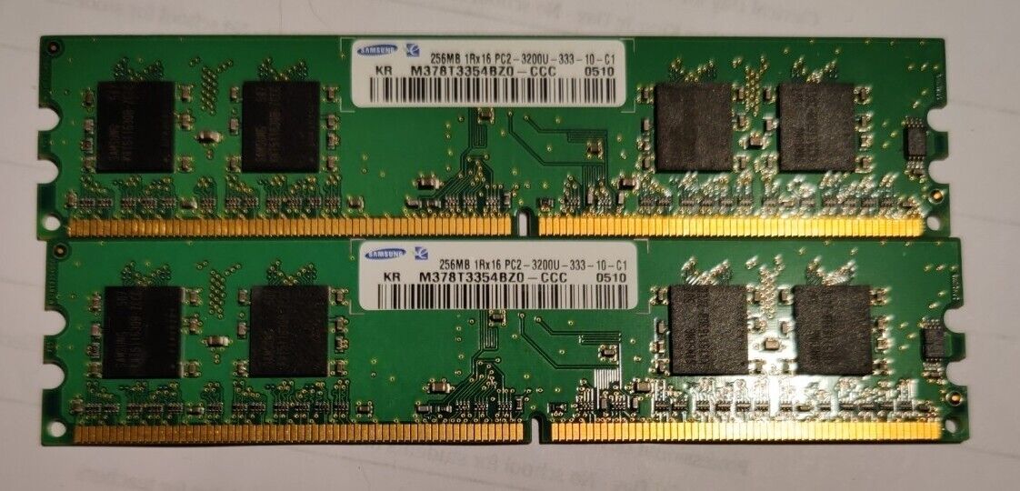 Barrette Mémoire RAM NANYA 256MB PC2-3200U - DDR2 SDRAM - 1Rx16 - Occasion Fonctionnelle