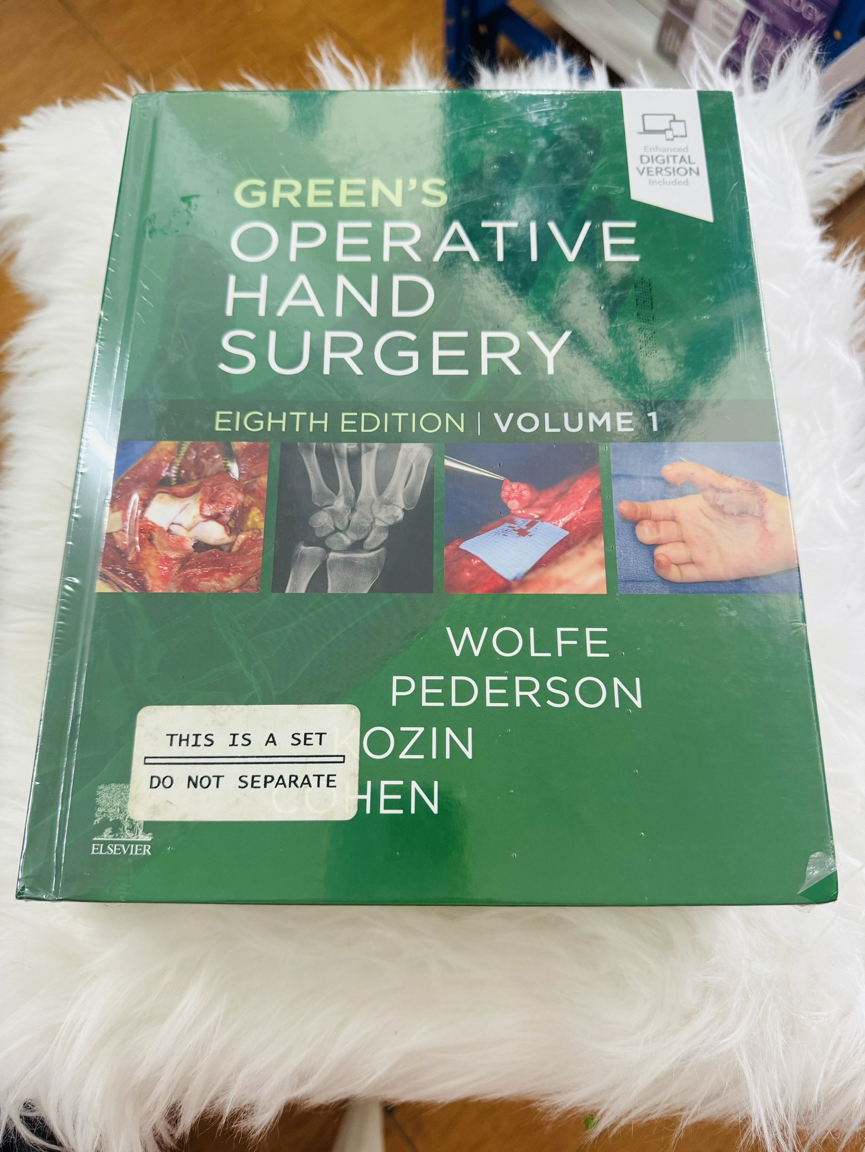 健康・医学 Green's Operative Hand Surgery, 2-Volume Green's Operative Hand Surgery: 2-Volume Set: 9781416052791