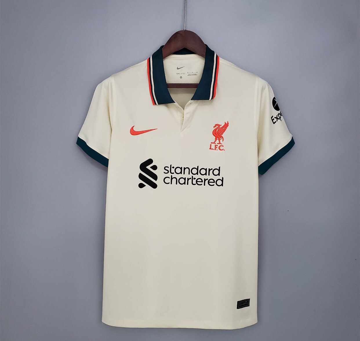 HIN HIN SHOP  ใหม่!!! เสื้อบอลรุ่น Liverpool 21/22 Away Soccer Jersey football shirt ใส่สบาย เนื้อผ้าดี เกรด3A 21/22