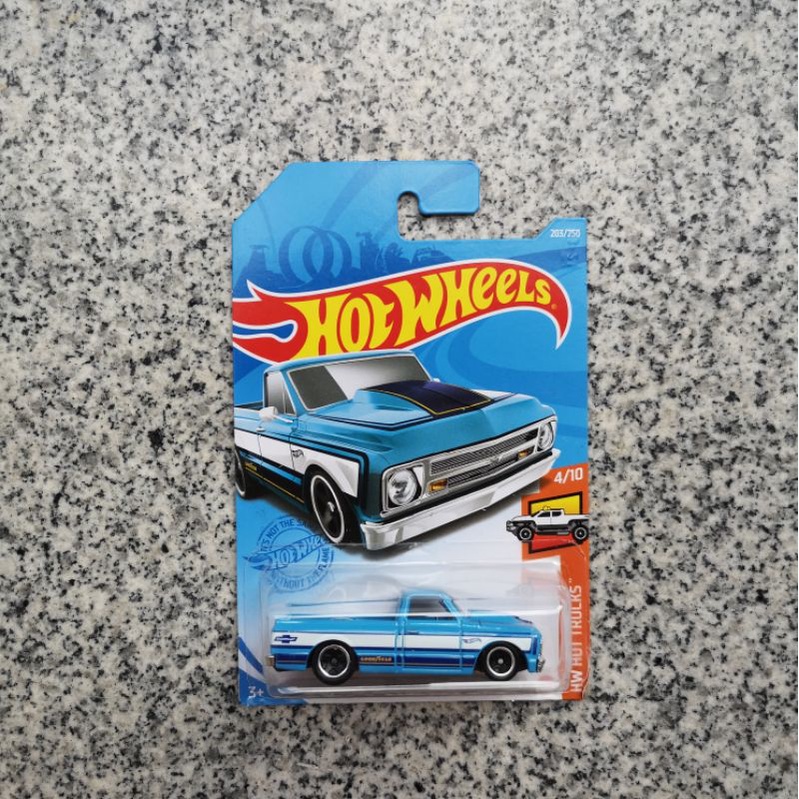 Hotwheels 67 Chevy C10