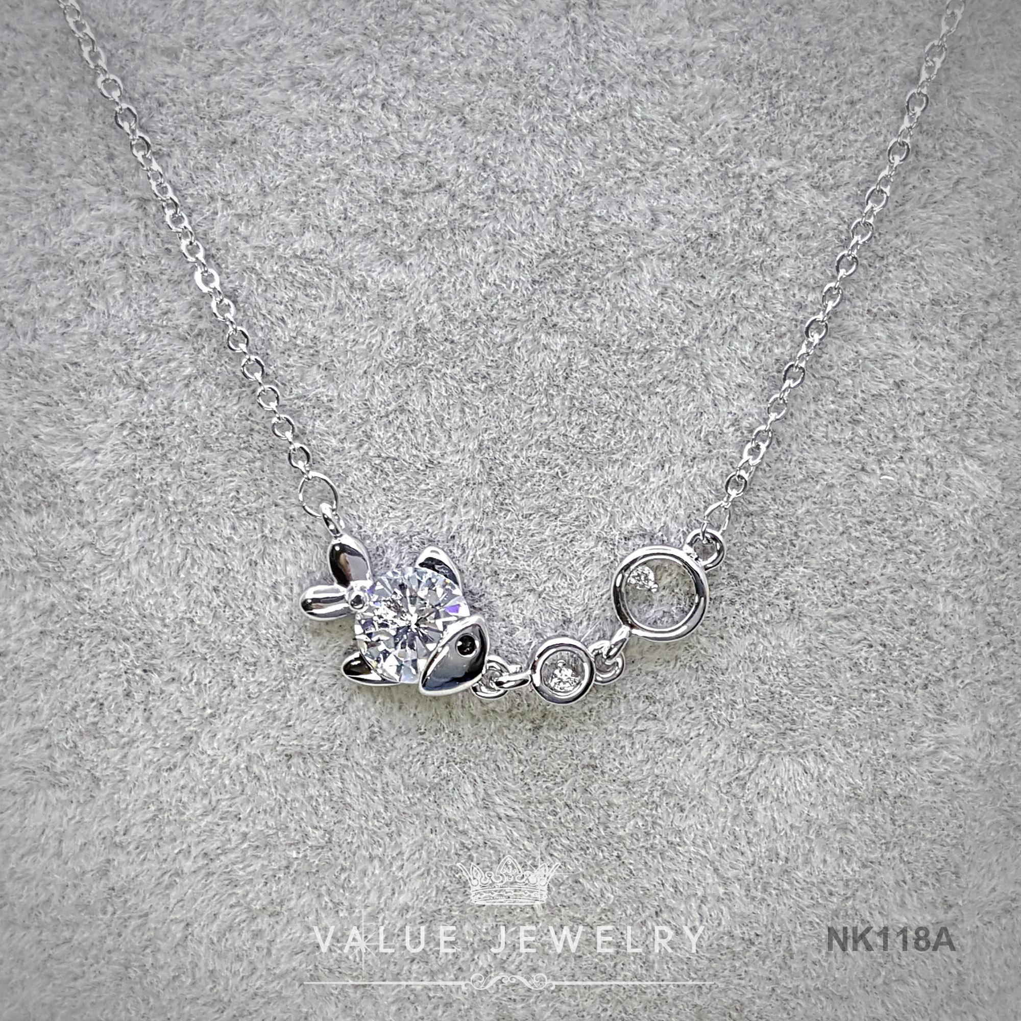 Value Jewelry NK131 กว้าง1.0cmยาว1.0cm สร้อยยาว45cm เครื่องประดับเพขรCZ