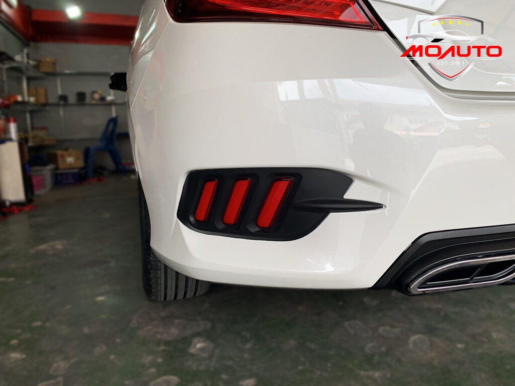 ไฟเบรคกันชนท้าย Mustang Style Civic FC/MC 2019-2020