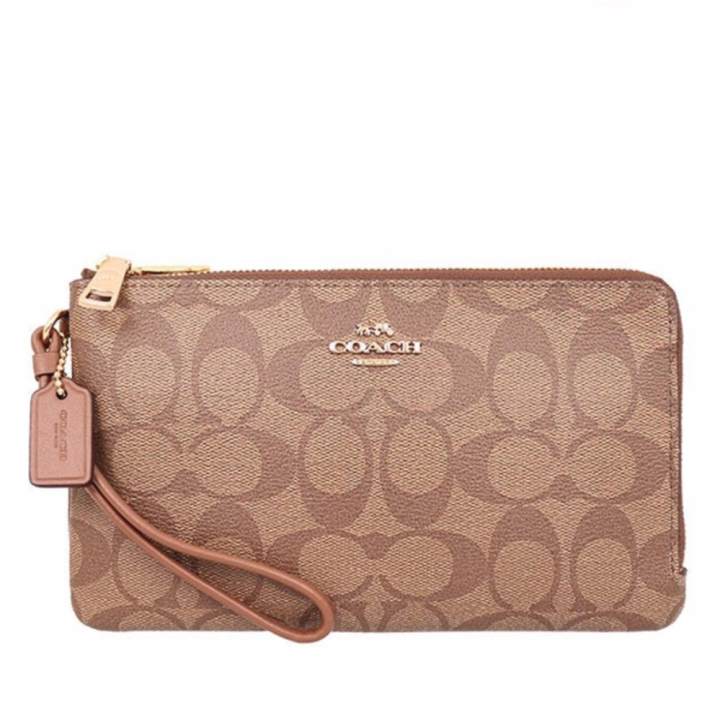 COACH กระเป๋าคล้องมือ DOUBLE ZIP WALLET IN SIGNATURE COATED CANVAS F16109 (IM/KHAKI/SADDLE)