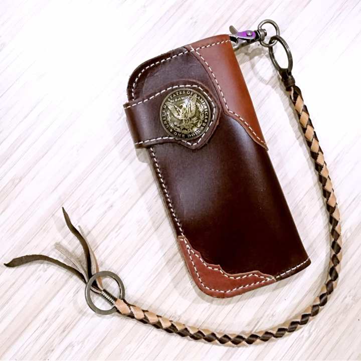 LEATHER BAG กระเป๋าถือกระเป๋าสตางค์ ผู้ชาย หนังแท้หนังเรียบ มีสายห้อย รุ่น OKB-001-2(สีน้ำตาล)