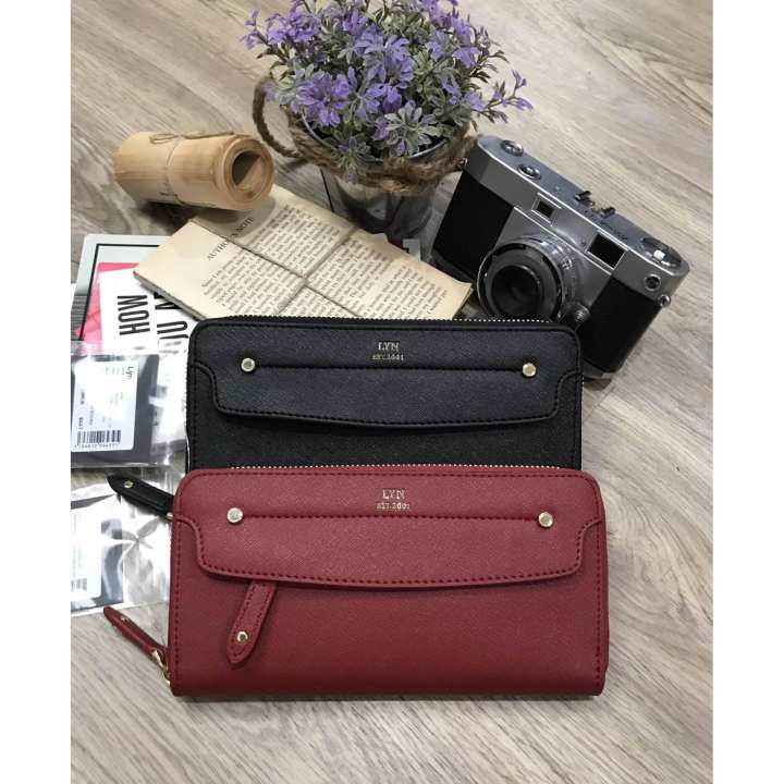 NEW ARRIVAL! LYN TRINITY LONG WALLET
