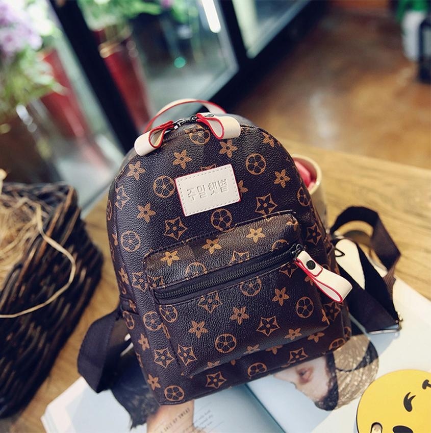 Wonderful story กระเป๋าสะพายหลังแฟชั่นสีน้ำตาล (หูจับสีน้ำตาล) รุ่น B-02 Wonderful story กระเป๋าสะพายหลังแฟชั่นสีน้ำตาล (หูจับสีน้ำตาล) รุ่น B-02