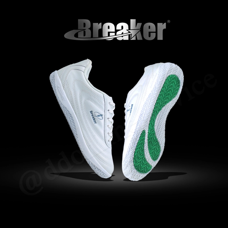 ภาพหน้าปกสินค้ารองเท้าBreaker รองเท้าผ้าใบหนัง รองเท้านักเรียนชาย รองเท้านักเรียนหญิง รองเท้าผูกเชือก รองเท้าหนังสีดำ สีขาว Breaker แท้ รุ่น BK-30