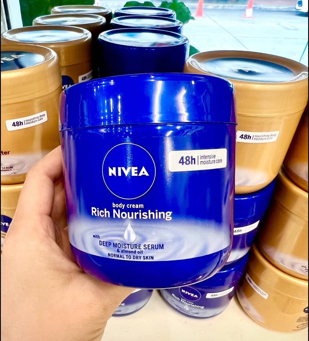 NIVEA Body Cream (400ml) สูตรเข้มขน**สินค้านำเข้า** มี4สูตร Lazada.co.th