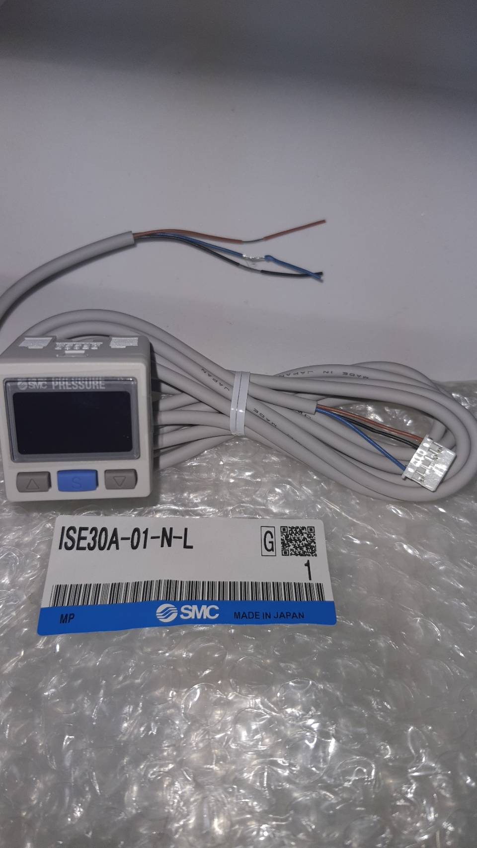 SMC ISE30A01NL Pressure Digital Switch (HighPricision) ออกใบกำกับ
