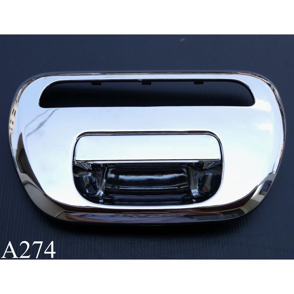 Best saller (1ชุด) มือเปิดท้ายรถ มิตซูบิชิ ไทรทัน ปี 2005-2015 ชุบโครเมี่ยม มือเปิดท้ายกระบะ MITSUBISHI TRITON L200 อะไหล่รถยนต์ อะไหร่รถ ของแต่งรถ ฟิมล์ ลูกหมาก สายพาน เบรค พวงมาลัย โลโก้ logo spare part ไฟสปอตส์ไลต์ ไฟหน้า ไฟท้าย