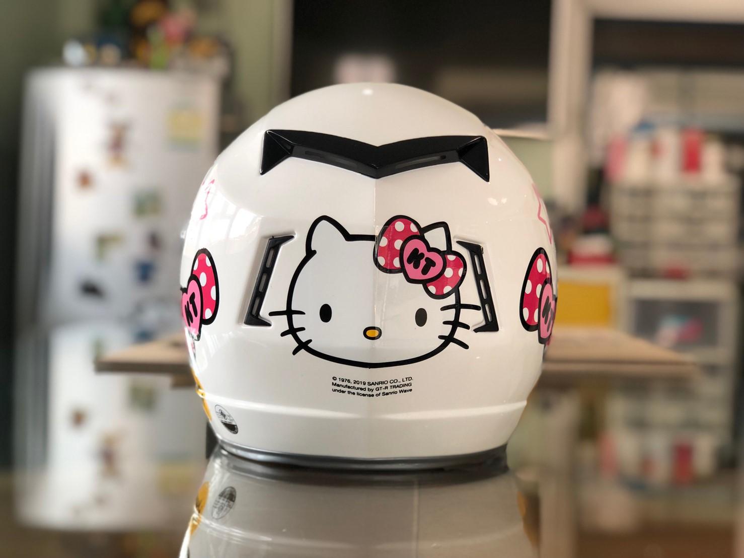 หมวกกันน็อคผู้ใหญ่ ลายลิขสิทธิ์แท้ HELLO KITTY  - Motorcycle Helmets HELLO KITTY - HELLO 01 legally licensed