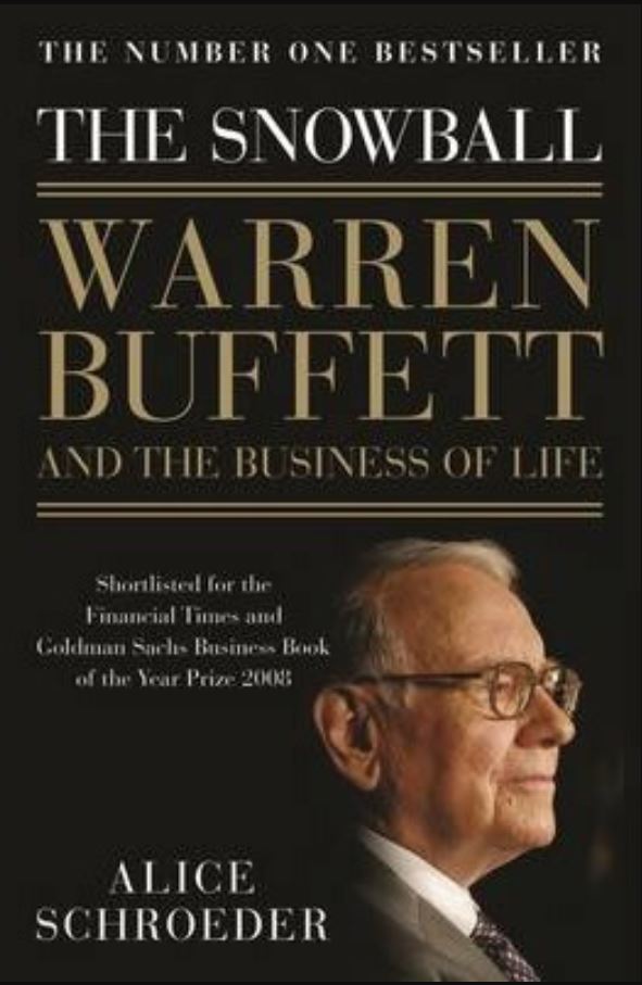 (New) Snowball : Warren Buffett and the Business of Life -- Paperback หนังสือภาษาอังกฤษมือหนึ่ง