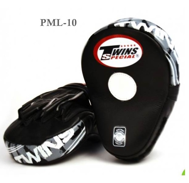 Twins Special Focus mitts  punching PML-10 Black Genuine Leather for Training MuayThai MMA K1เป้ามือทวินส์ สเปเชี่ยล แบบทรงโค้ง สีดำ ขาว หนังแท้ สำหรับเทรนเนอร์ ใช้ฝึกซ้อมนักมวย