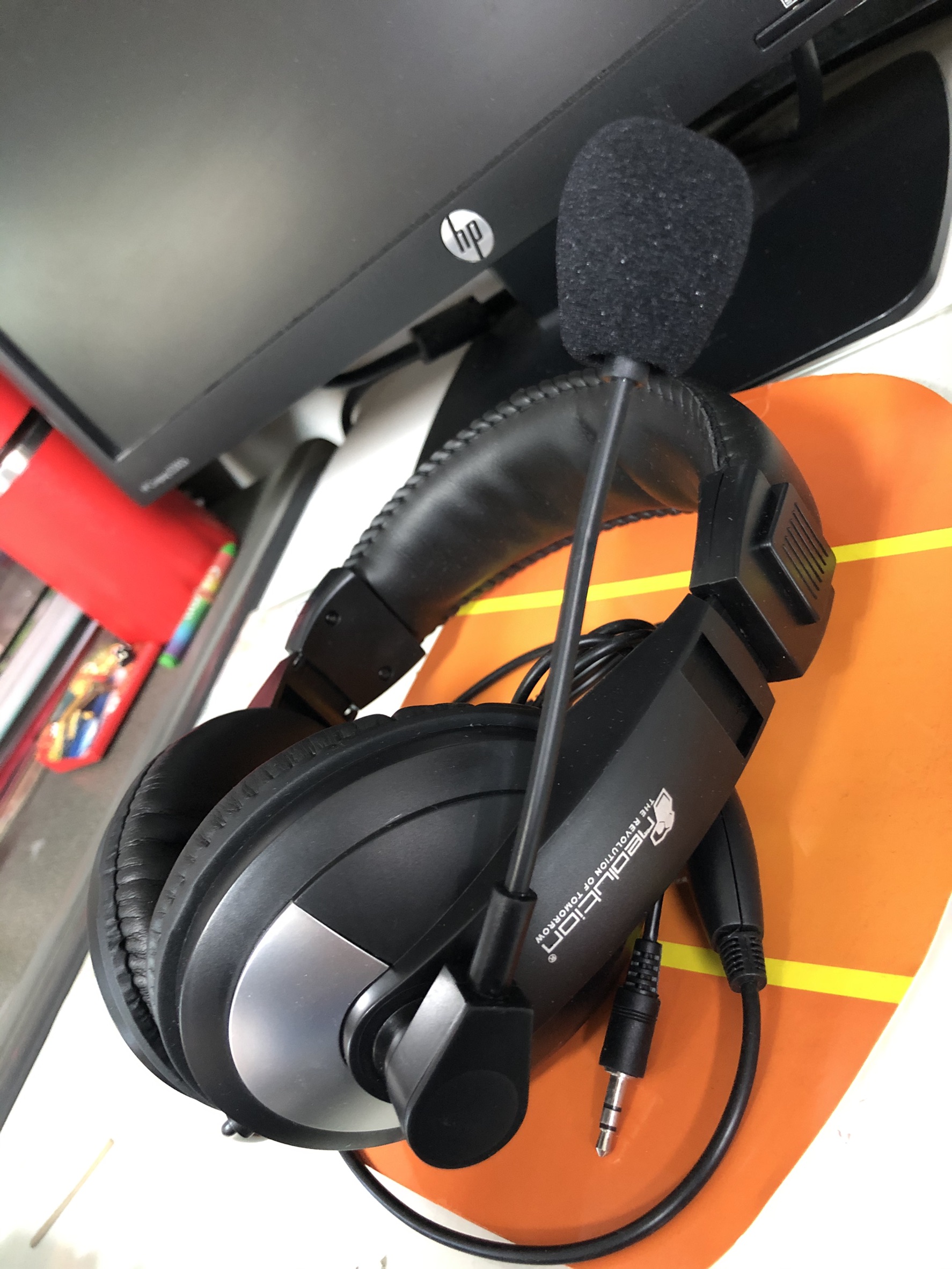 หูฟังคอมพิวเตอร์ หูฟังครอบหู รุ่น Neolution JD750 หัว3.5mm mic+sound
