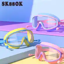 ภาพขนาดย่อของภาพหน้าปกสินค้าแว่นตาว่ายน้ำ แว่นตาว่ายน้ำเด็ก สีสันสดใส แว่นว่ายน้ำเด็กป้องกันแสงแดด UV ไม่เป็นฝ้า แว่นตาเด็ก ปรับระดับได้ แว่นกันน้ำ มี จากร้าน SK88OK บน Lazada