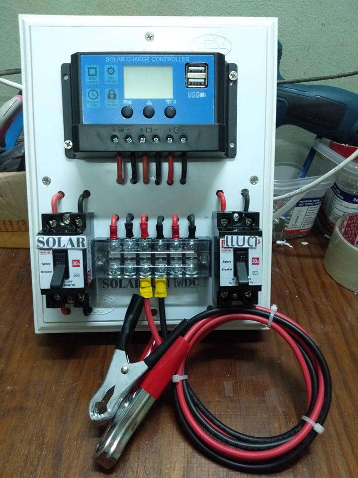 ชุดPWMSolar charger โซล่าชาร์จเจอร์ ควบคุมการชาร์จ 10-30A PWM