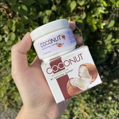 Coconut Whitening Cream ครีมมะพร้าวไวท์เทนนิ่งขาวกระจ่างใสอย่างเป็นธรรมชาติ BY EPS