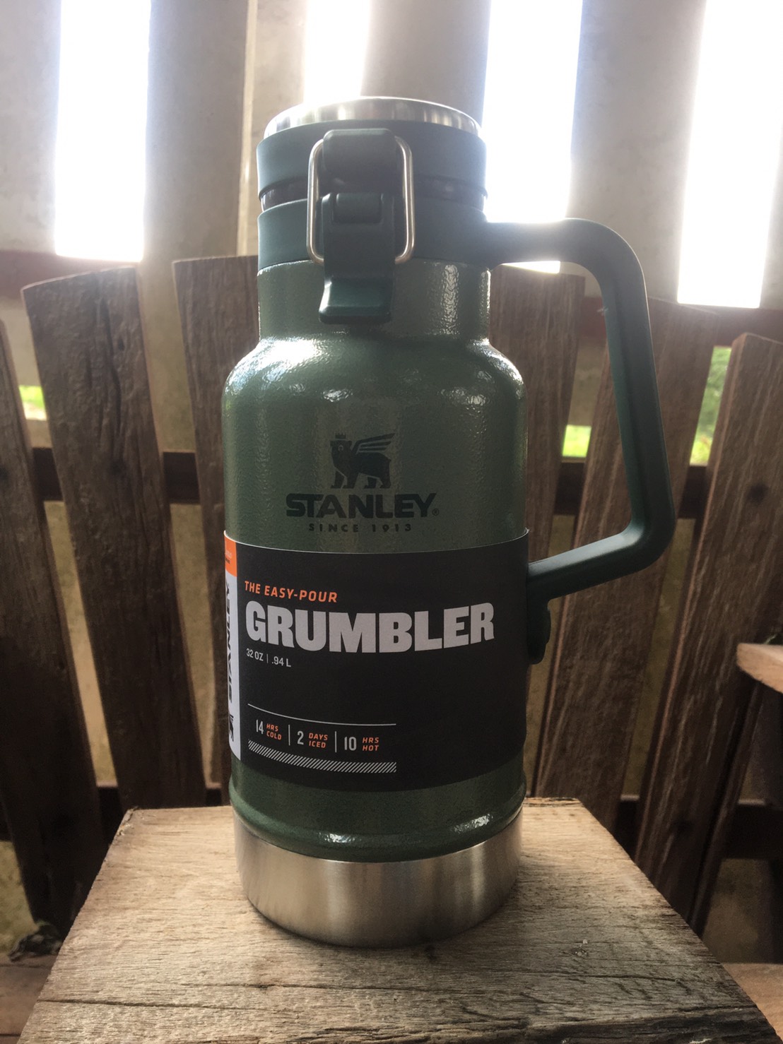 Stanley Classic Easy-Pour Grumbler 32oz Hammertone Green 