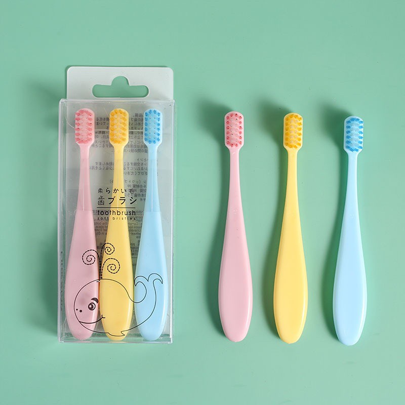 แพ็ค3ชิ้น!! แปรงสีฟันสำหรับเด็ก ขนแปรงนุ่มมาตรฐาน แปรงฟันเด็ก แปรงสีฟัน