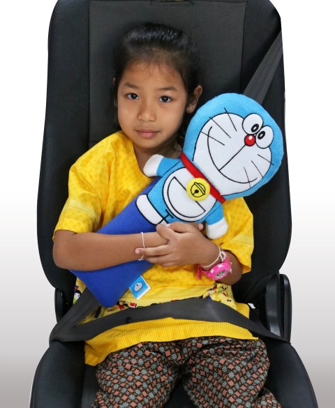 หมอนตุ๊กตาคาดเบลท์(Big) / Doraemon