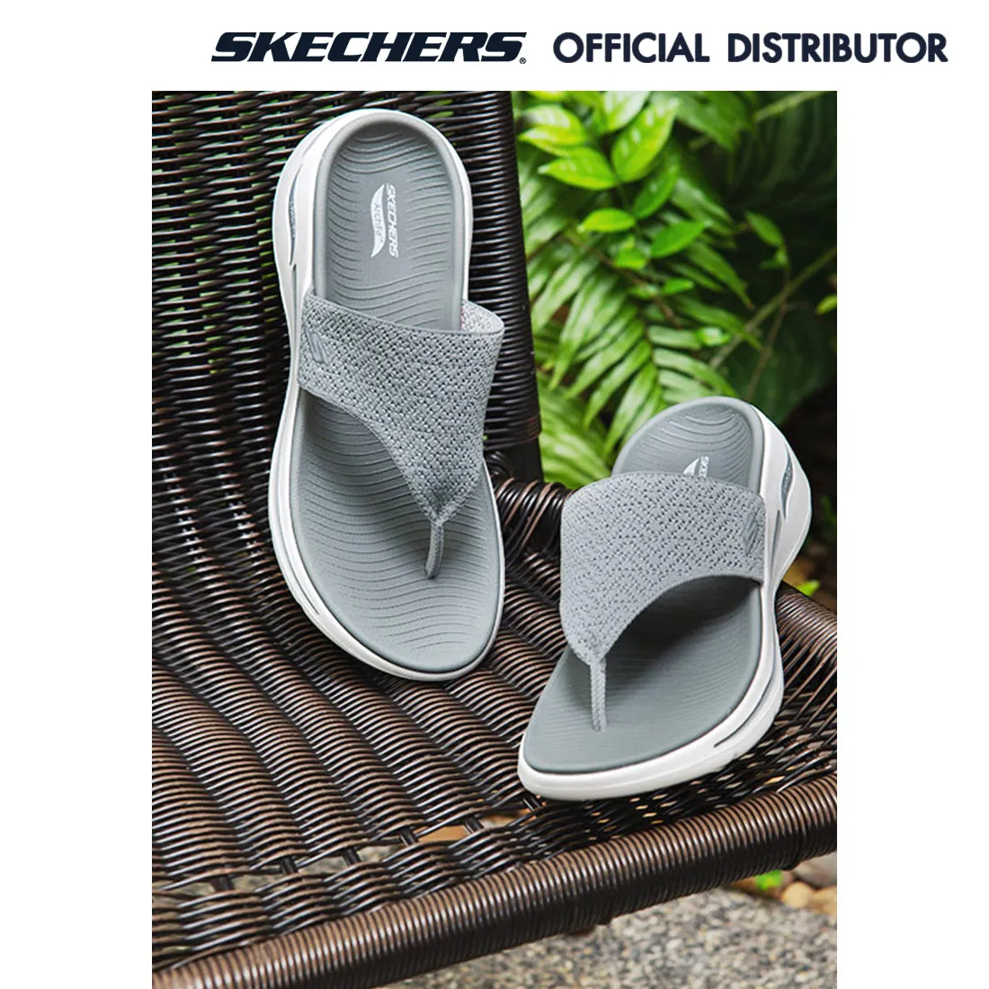 SKECHERS GOwalk Arch Fit - Weekender รองเท้าแตะผู้หญิง