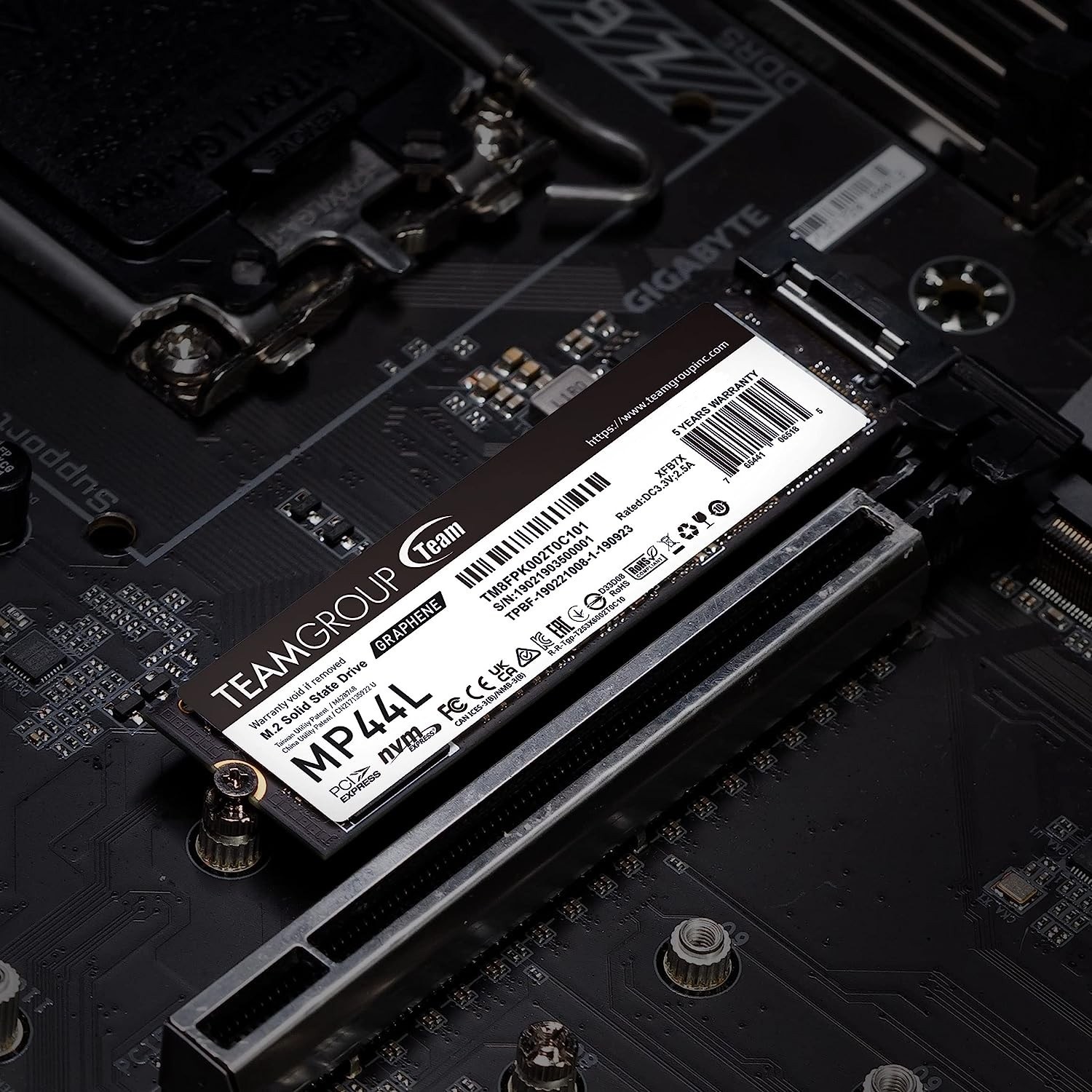 500gb ssd team group mp44l nvme 1 4 pcie gen 4x4 m 2 2280