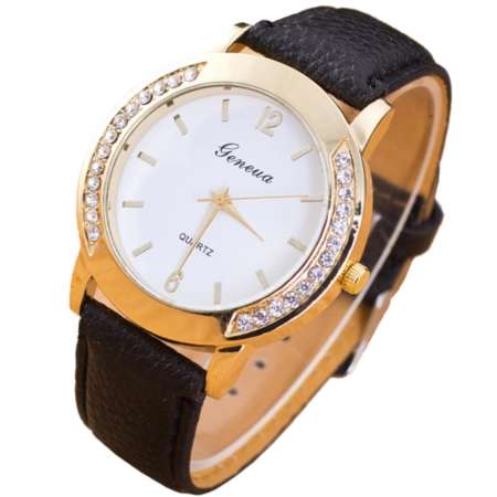 Geneva Watch นาฬิกาข้อมือแฟชั่นผู้หญิง สายหนังขอบเพชร สีดำ รุ่น WM0076