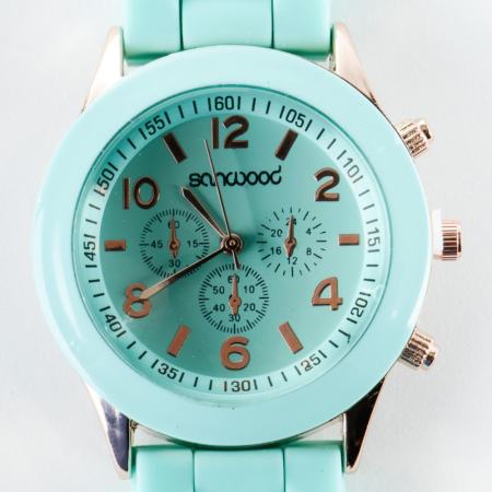 นาฬิกาข้อมือผู้หญิงหน้าปัดโครโนกราฟสายซิลิโคน [สีเขียวมิ้นท์]