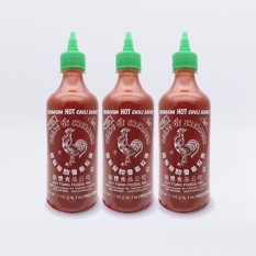 Sriracha Hot Chili Sauce (Huy Fong Rooster) 435 ml x 3 bottles from California USA.