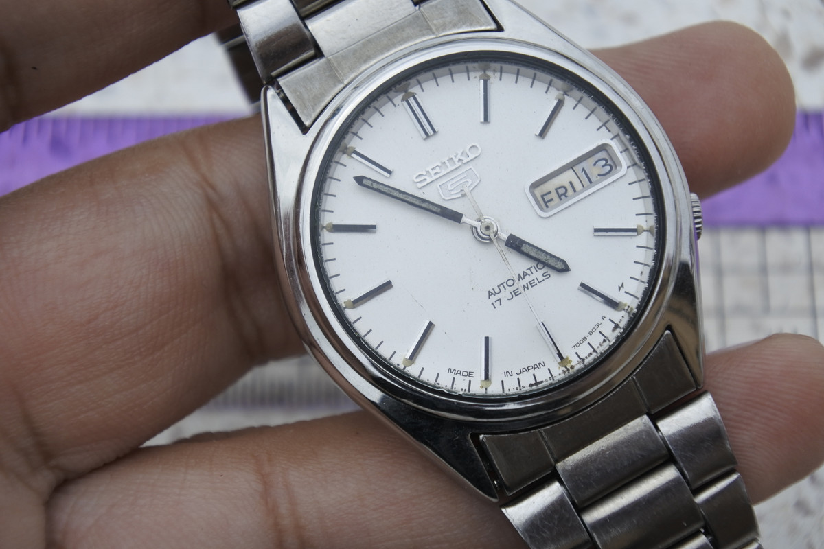 นาฬิกา Vintage มือสองญี่ปุ่น Seiko 5 Five ระบบ 7009 6001 Automatic