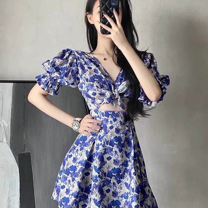 midsummer ชุดเดรสผูกหน้าอกเปิดเอว ลายดอกไม้ กระโปรงบาน ใส่ไปเที่ยวถ่ายรูปสวยมากๆสาวๆห้ามพลาด #a9106 – No Brand – 2784961396_TH-10134905484 >>> 🇹🇭 Top1Thailand 🛒 >>> lazada.co.th 🇹🇭 🇹🇭 🇹🇭🛒🛍🛒