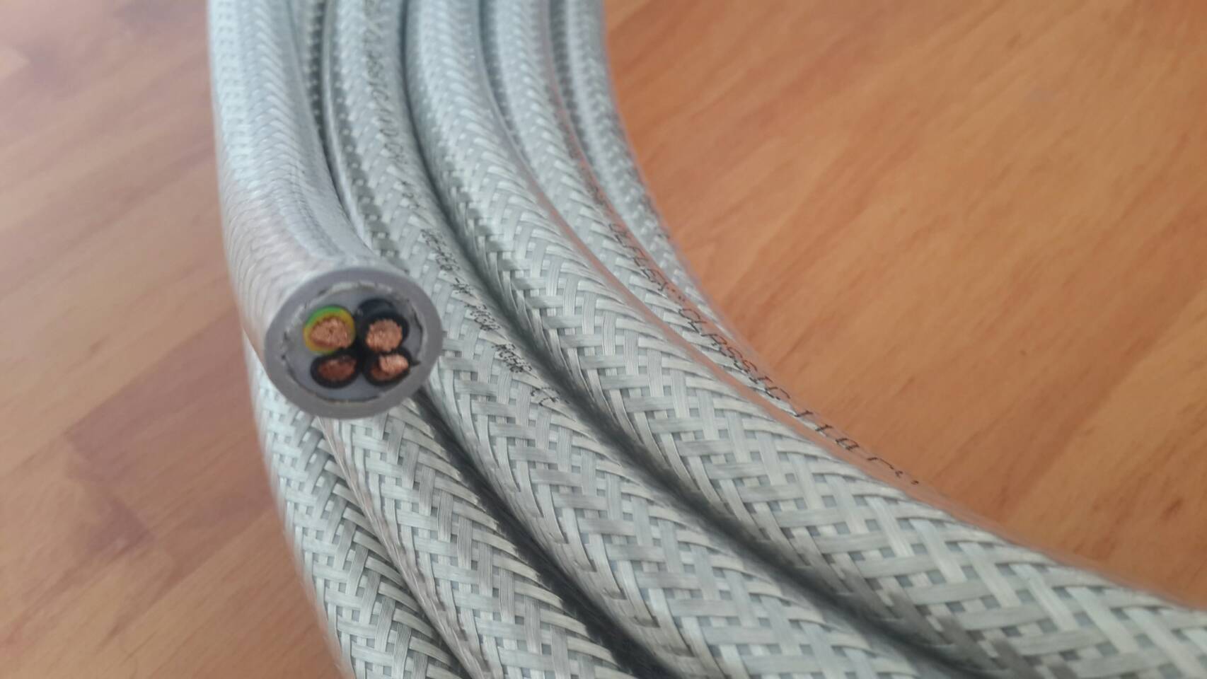 สายไฟเปล่า เยอรมัน HELUKABEL รุ่น YCYJZ 4G6 รุ่นท็อปมีชิลด์ถักหุ้ม