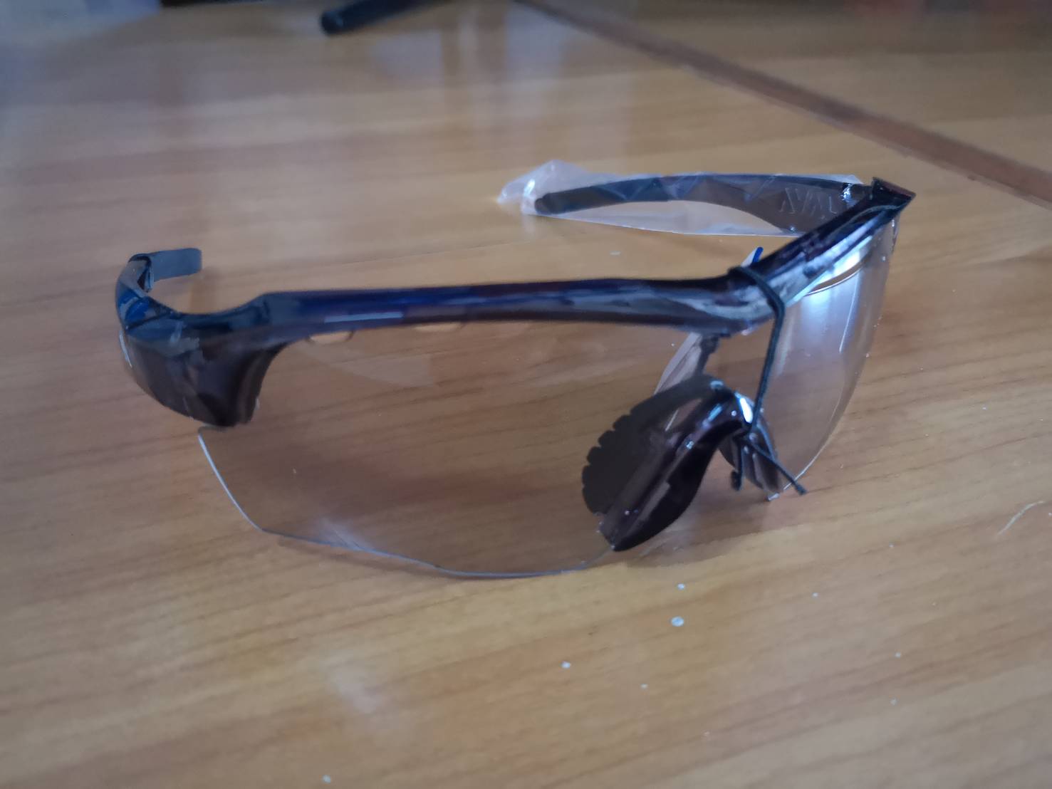 แว่นตา แว่น Java auto ปรับแสงอัตโนมัติ  Java Sunglass เลนส์ใส กรอบดำ