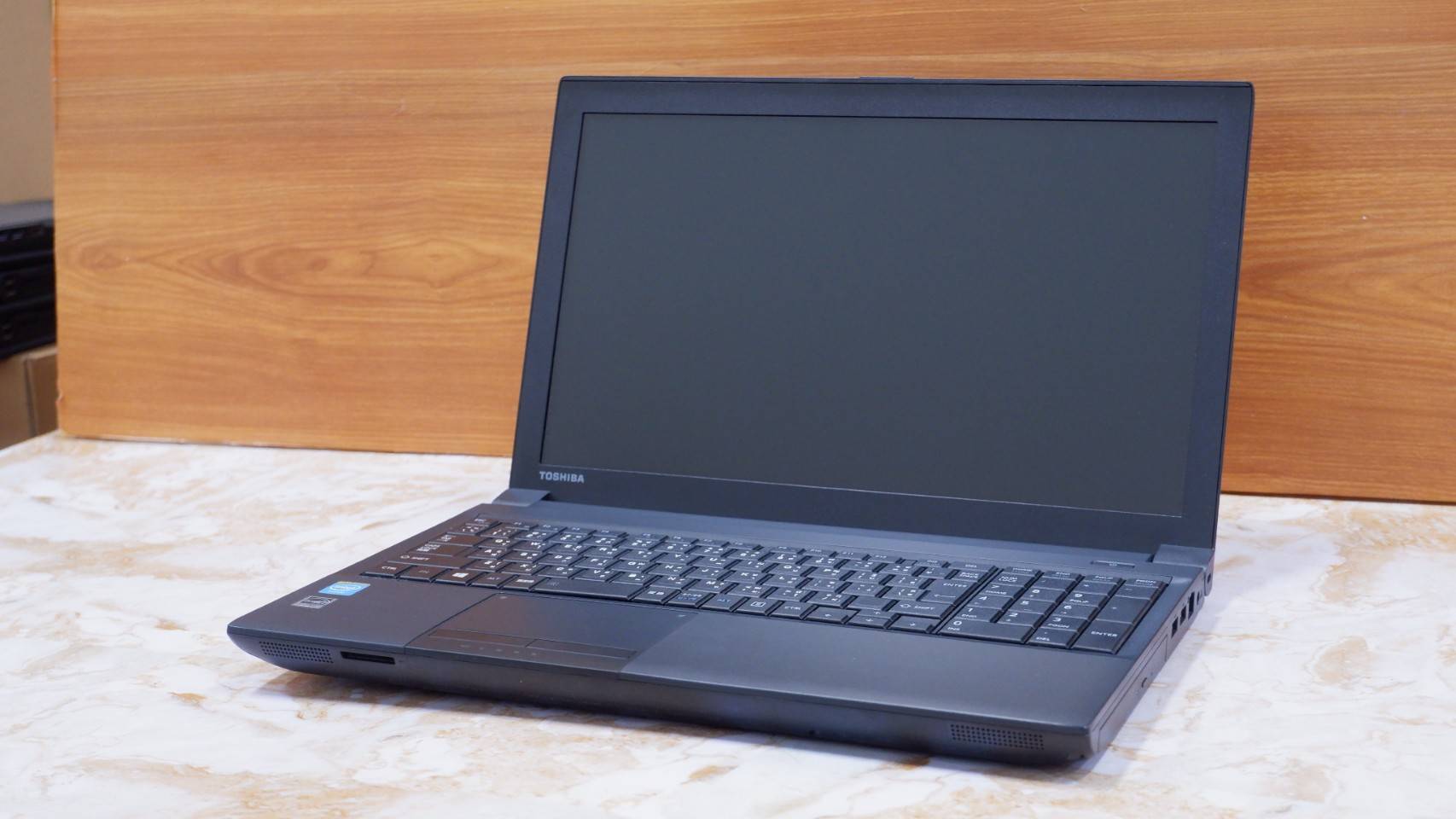 โน๊ตบุ๊ค มือสองสภาพดี โน๊ตบุ๊ค TOSHIBA B553 CPU intel CORE I3 MEMORY ...