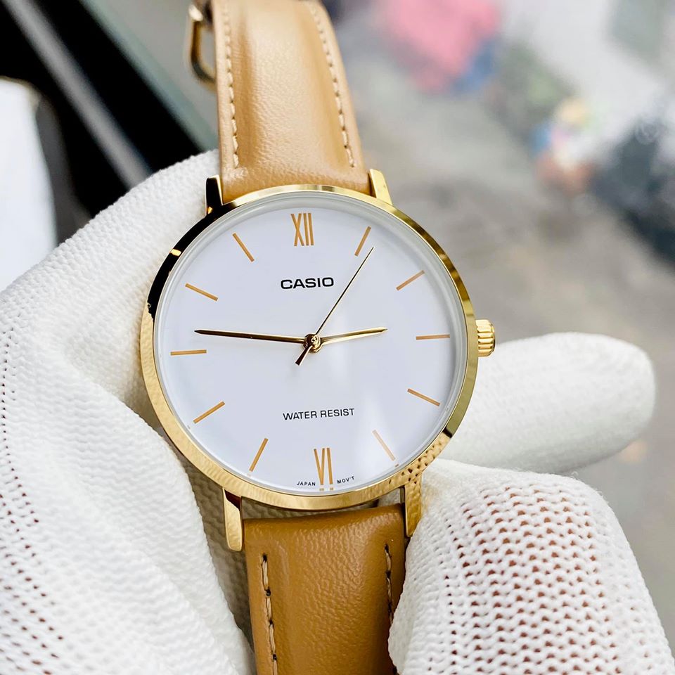 Win Watch shop นาฬิกา Casio รุ่น LTP-VT01GL-7B นาฬิกาผู้หญิงสายหนังสีเบจ รุ่นใหม่ล่าสุด- มั่นใจ ของแท้ 100% รับประกันสินค้า 1 ปีเต็ม