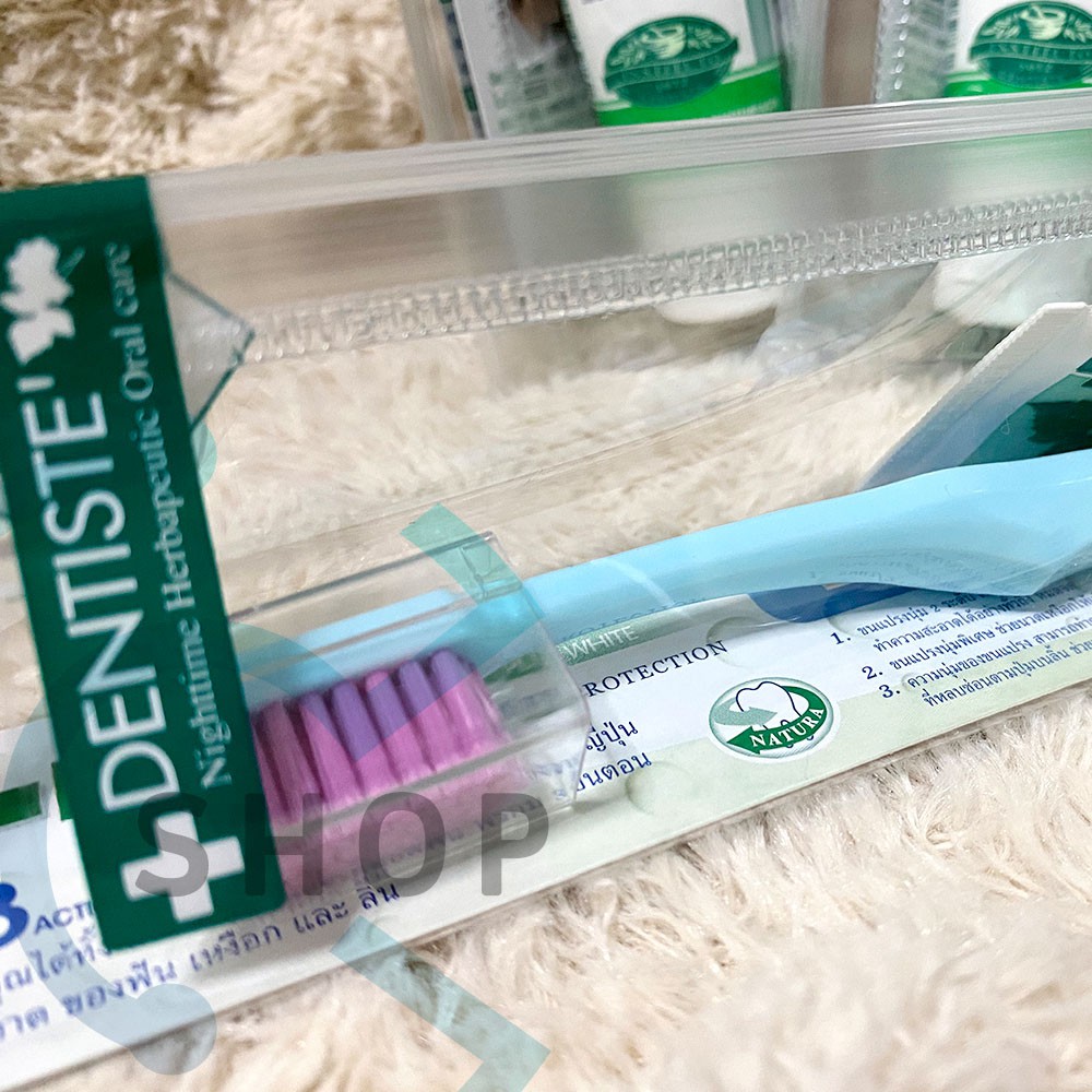 แปรงสีฟัน ชุดแปรงสีฟันพกพา เดนทิสเต้ Dentiste travel set ( ยาสีฟัน 20G.+ แปรงดีไซน์จากสวิต-คละสี )