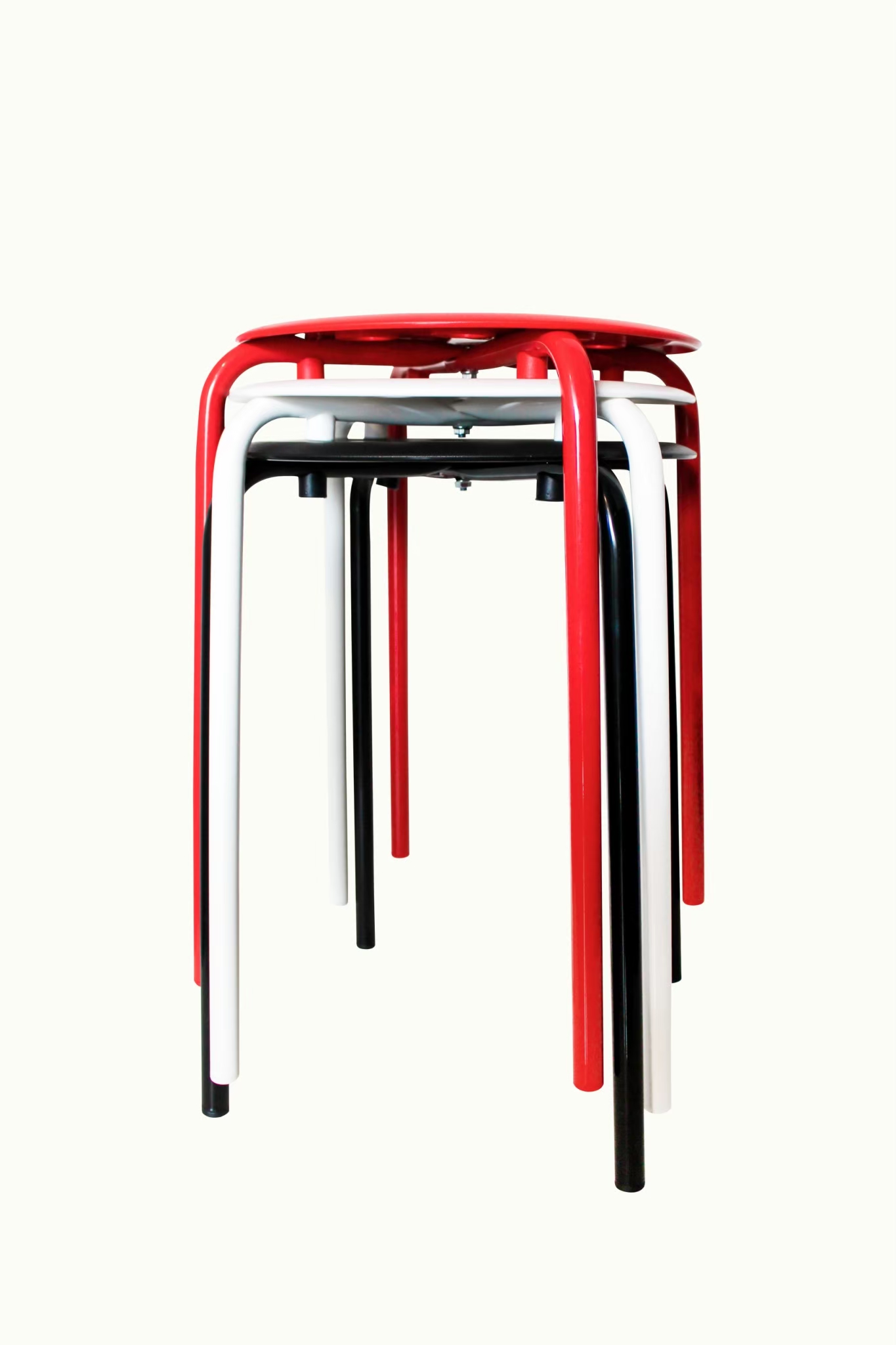 เก้าอี้พลาสติก เก้าอี้สูตล เก้าอี้กลม เก้าอี้IKEA  มีสามสี/แดง/ขาว/ดำ