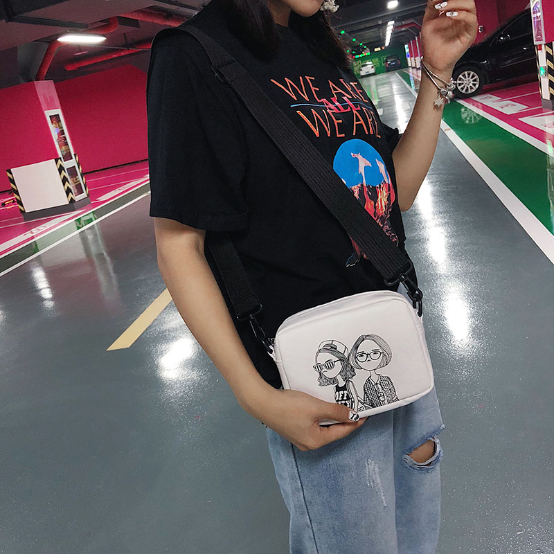 ifashionbagshop(IF624) กระเป๋าสะพายลายการ์ตูนผู้หญิงสุดคิ้ววว์ สี ดำ-สองคน