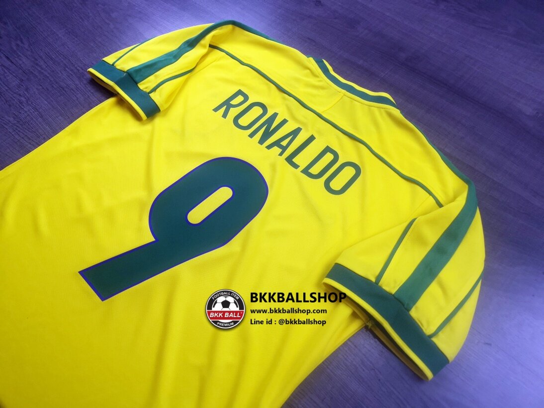 [Retro] - เสื้อบอล ย้อนยุค Brazil Home บราซิล เหย้า 1998 พร้อมเบอร์ชื่อ 9 RONALDO