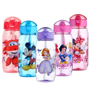 ภาพหน้าปกสินค้าขวดน้ำสำห​รับ​เด็ก กระติกน้ำ​เด็ก กระติกน้ำลาย Disney กระติกน้ำร้อน ขวดน้ำพลาสติก ลายการ์ตูน Water bottle for kids  baby  children st 迪士尼水杯 宝宝 学生 儿童 便携水杯 ซึ่งคุณอาจชอบสินค้านี้
