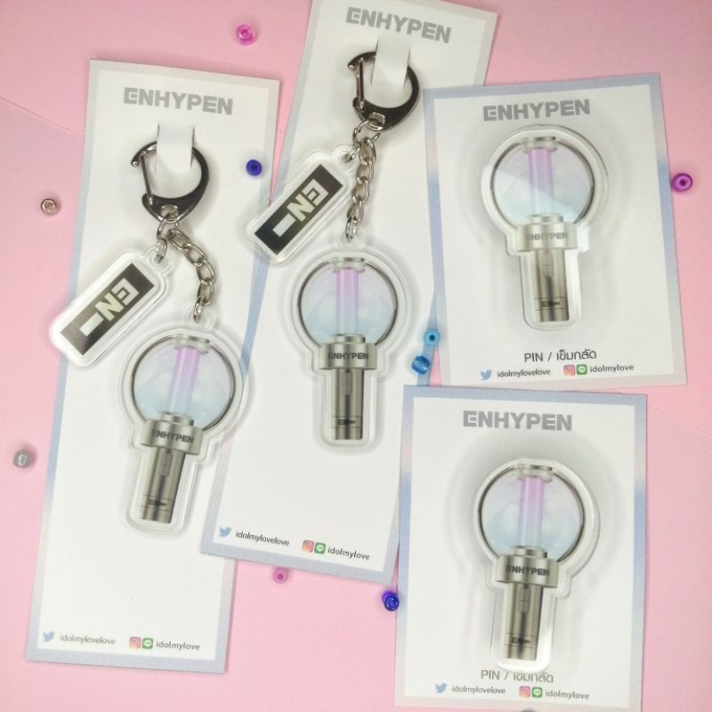 ร้านไทย ส่งฟรี ENHYPEN : Keychain + PIN LightstickKeychain พวงกุญแจมีเก็บเงินปลายทาง
