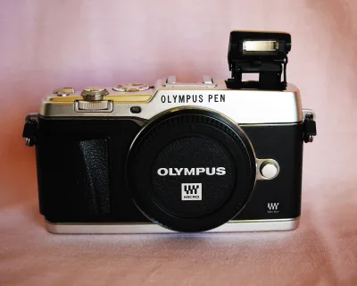 Olympus Pen E-P5 Mirrorless Digital Wi-Fi and GPS Camera Body in Box, EP-5, EP5