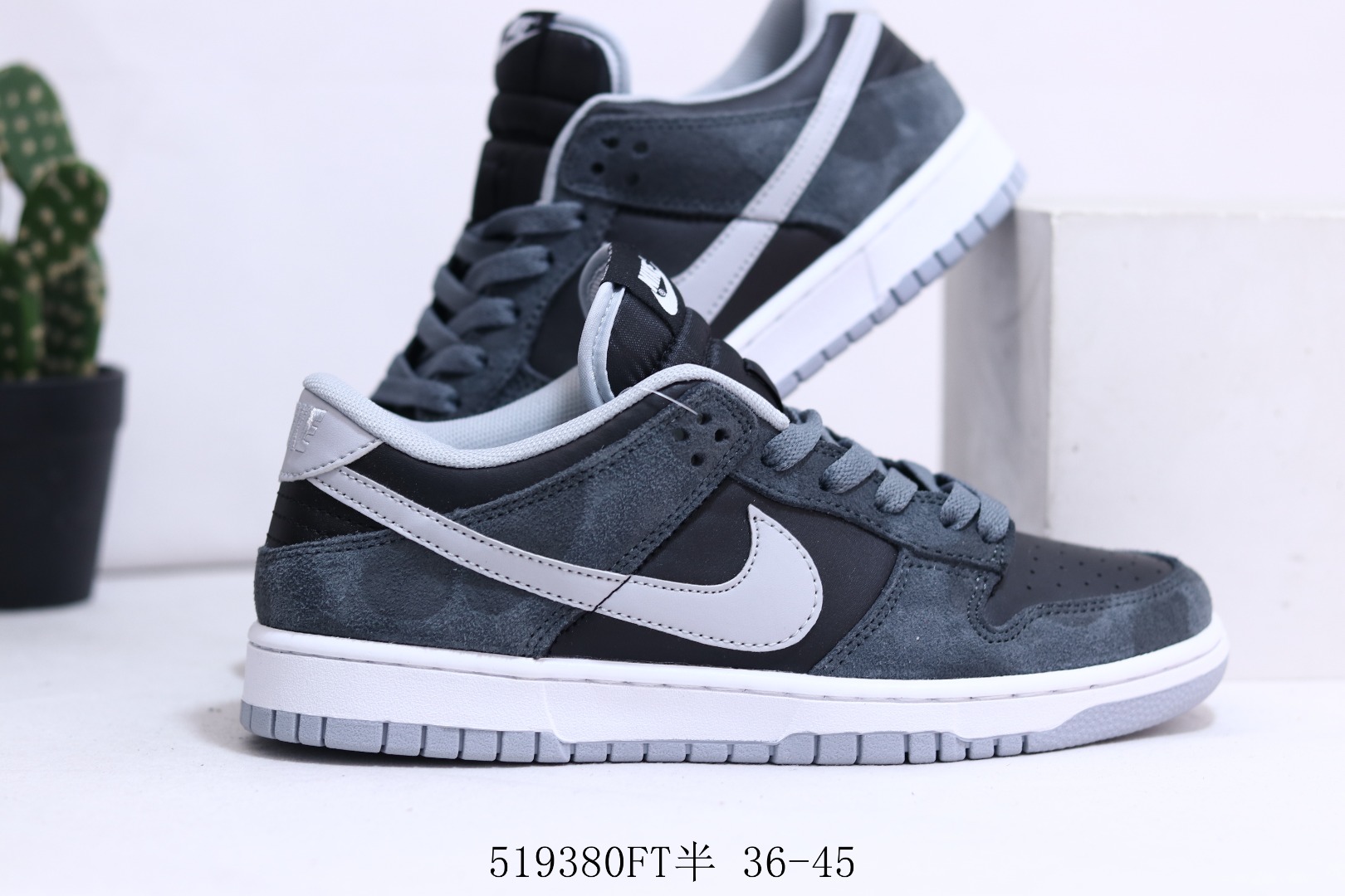 (กล่องรองเท้าเดิม) Nike SB Dunk Low Retro 