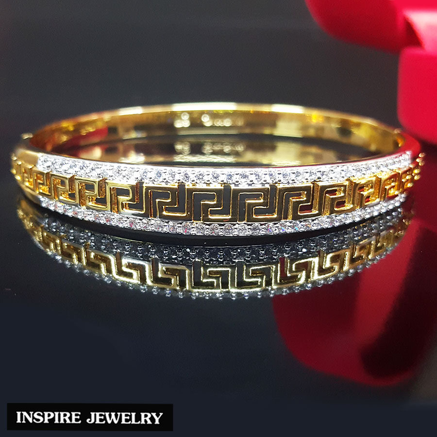 Inspire Jewelry ,กำไลเพชร ลายจีน งานจิลวลี สวยงามหรู  ขนาด 5.5 CM เพิ่มความสง่างาม ฝังเพชรCZ งดงาม ตัวเรือนกำไลหุ้มทองแท้ 24K พร้อมกล่องกำมะหยี่หรู