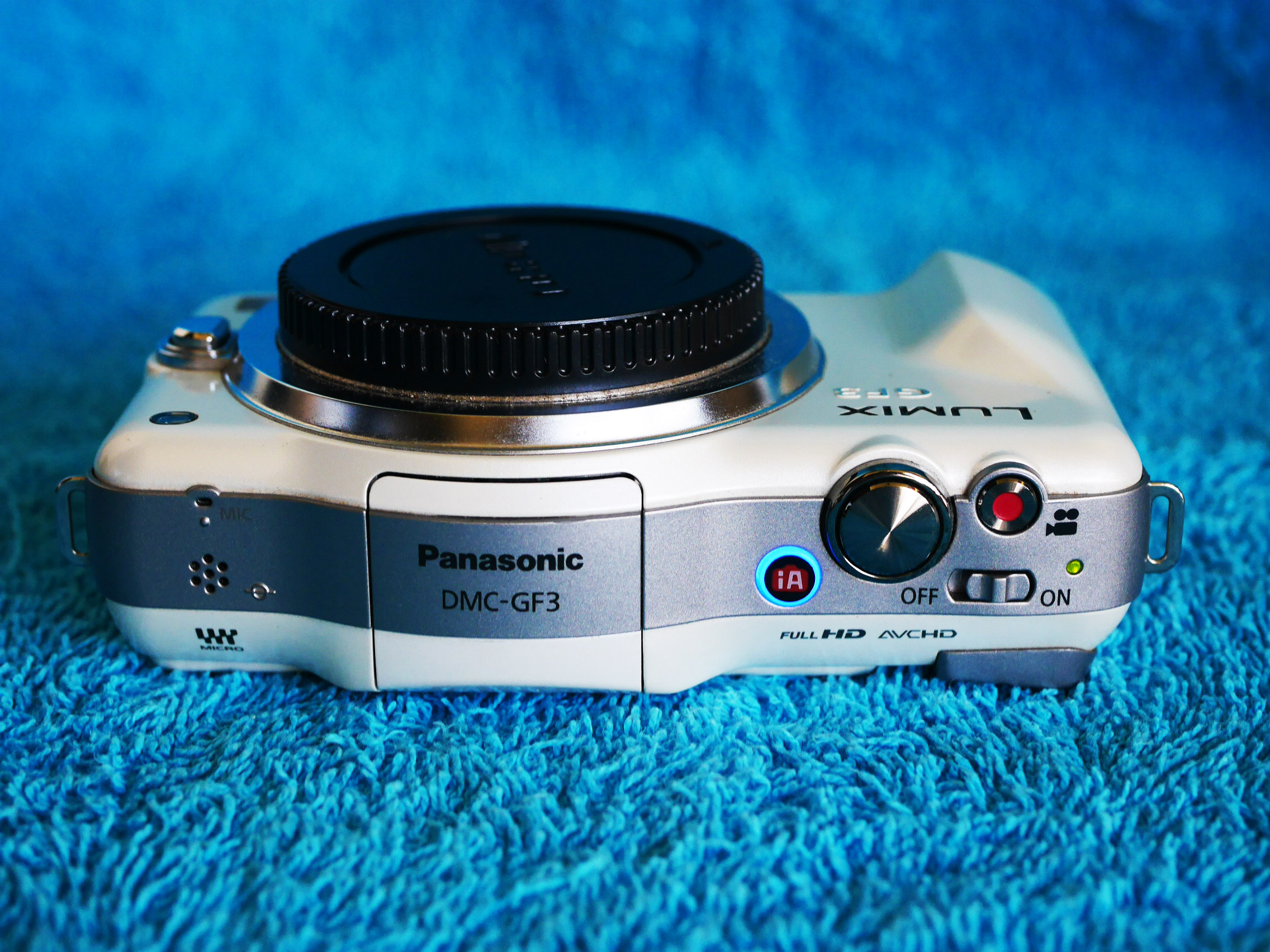 Panasonic Lumix DMC-GF3 Pearl White Body, GF3, GF-3, G-F3 ใช้ CMOS