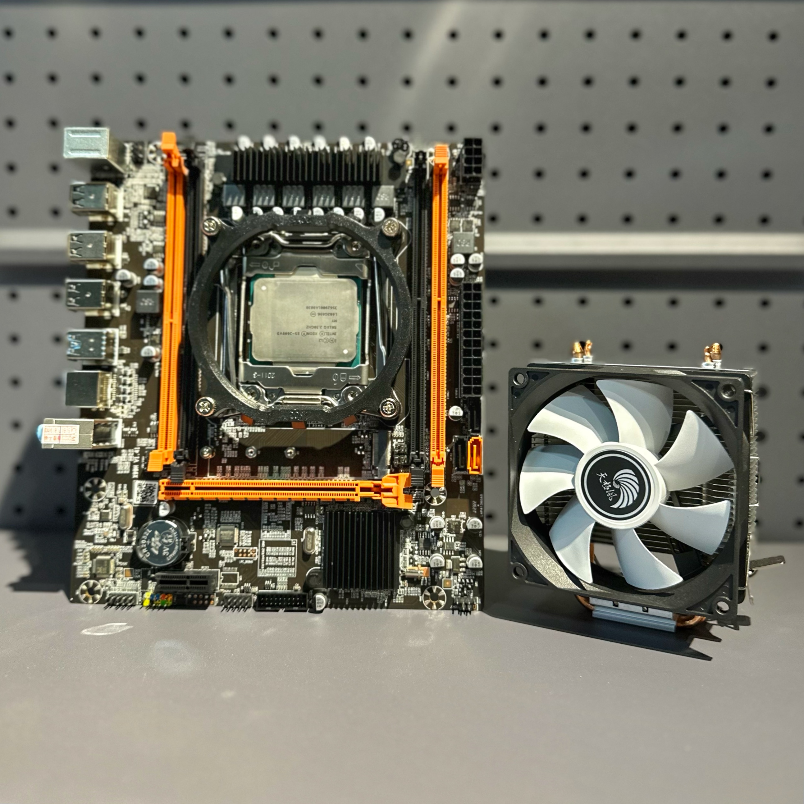 X99 Xeon E5-2695v3 Set CPU MB Cooler Memory Ram ชุดประหยัด สำหรับใช้งาน ...