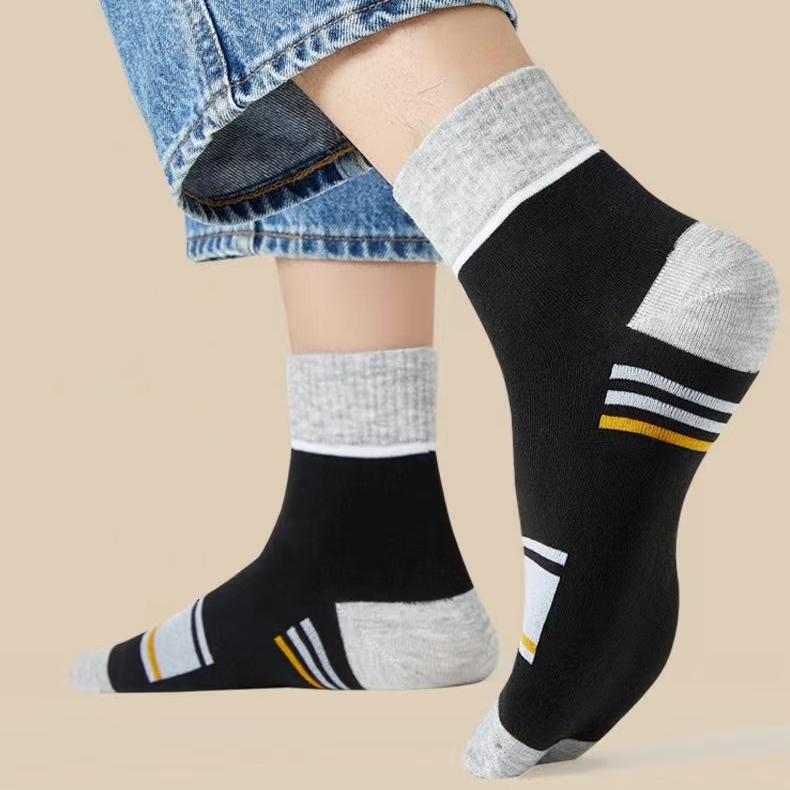 ถุงเท้าผ้าฝ้าย แบบหนา กันกลิ่น ดูดซับเหงื่อ Mens cotton socks medium