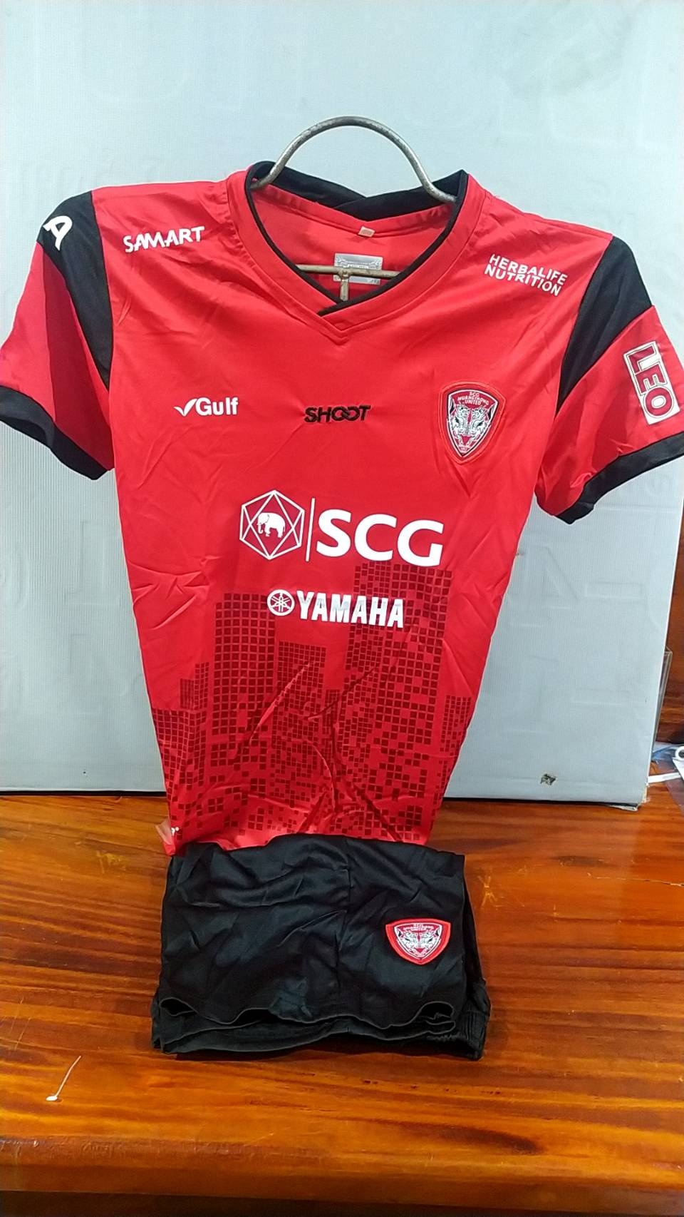 👉ชุดกีฬาเด็ก👶👈 ทีมสโมสรฟุตบอลเอสซีจี เมืองทอง ยูไนเต็ด (SCG Muangthong United) (ทีมเหย้า) ฤดูกาล 2021/2022 ราคาถูก