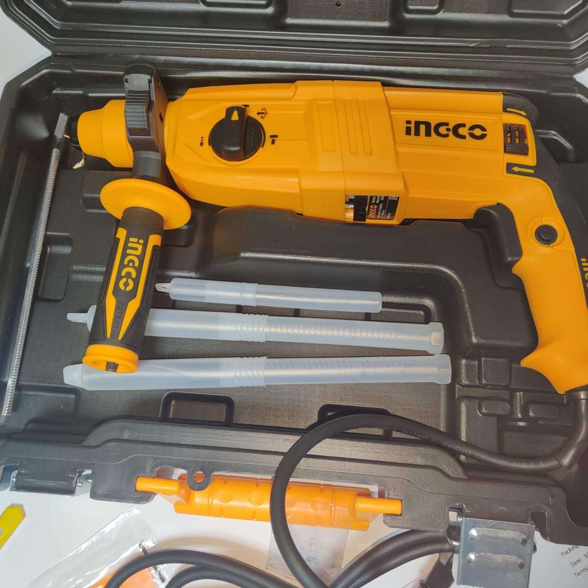 INGCO สว่านโรตารี่ 26มม 800W รหัส RGH9028 Industrial Rotary Hammer